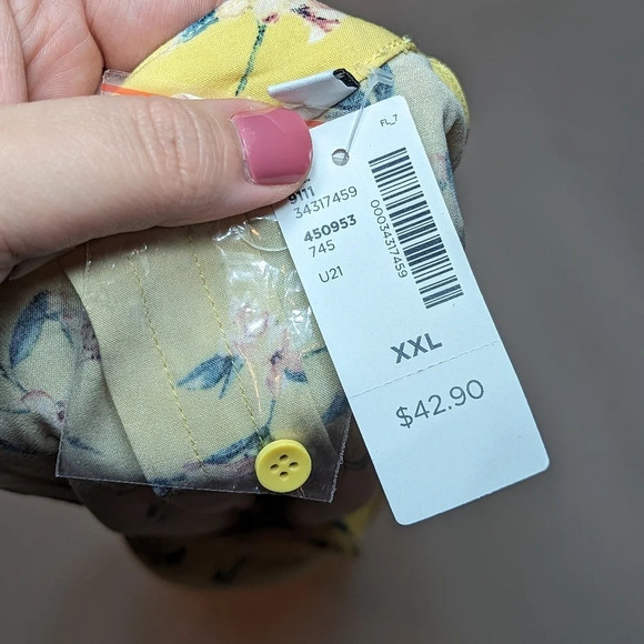 NWT Reitmans Yellow Floral Button Front Halter Blouse Woman's XXL - Picture 3 of 9